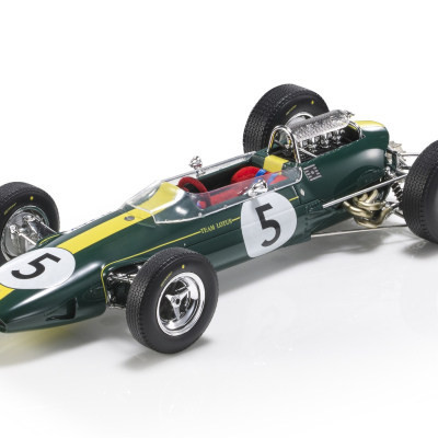 Jim Clark Lotus 33 #5 Winner South African GP 1965