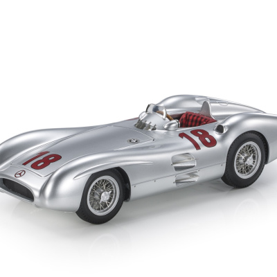 Juan Manuel Fangio 1:18 Mercedes-Benz W196R #18 Italian GP Winner 1955 