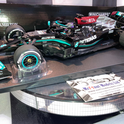 Lewis Hamilton 1:18 Mercedes F1 W12 Bahrain GP 2021 