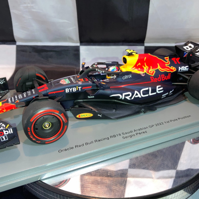 Sergio Perez 1:18 Oracle Red Bull Racing RB18 #11 1st Pole Saudi Arabian GP 2022