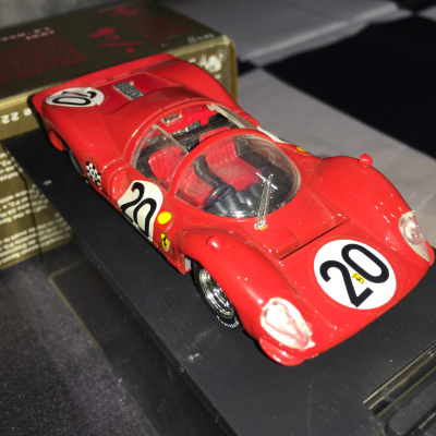 Chris Amon/Nino Vacarella 1:43 Ferrari 330-P4 #20 Le Mans 1967 