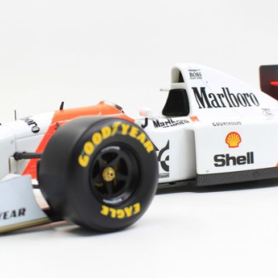 Mika Hakkinen McLaren MP4/8 1993