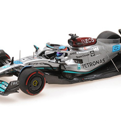 George Russell 1:43 Mercedes AMG Petronas F1 W13 Pole position Hungarian GP 2022