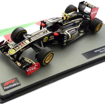 Vitaly Petrov 1:43 Renault R31 2011 