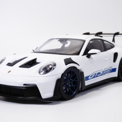 Porsche 911 GT3 RS 1:18 White 2024