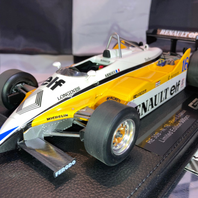 Rene Arnoux 1:18 Renault RE 30B Turbo #16 1982