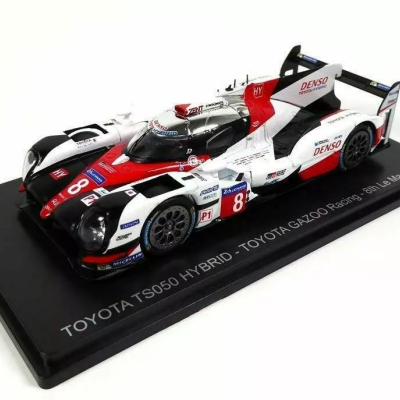 Davidson/Buemi/Nakajima 1:43 Toyota TS050 Hybrid #8 8th Le Mans 2017