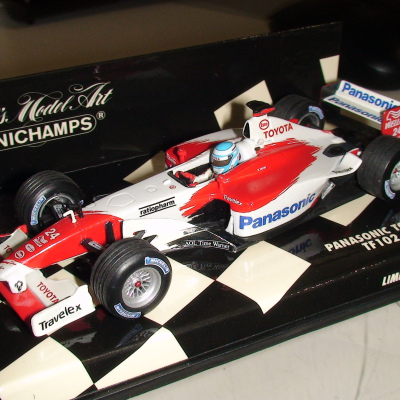 Mika Salo 1:43 Toyota TF102 Show Car 2002