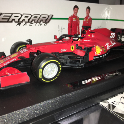 Carlos Sainz Jr. 1:18 Ferrari SF21 #55 2021