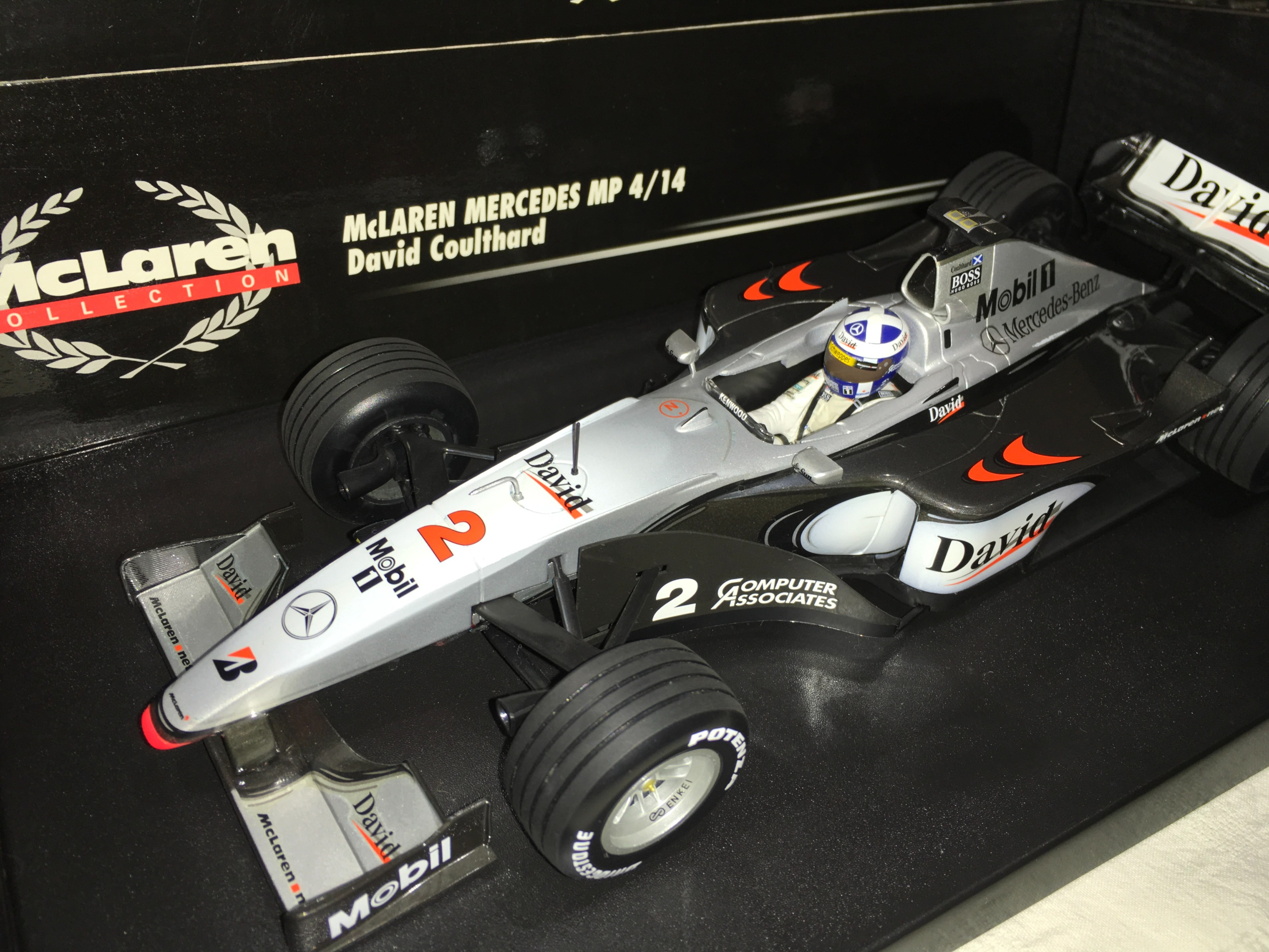 ミニチャンプスF1 MP4/11 & FW16 D.COULTHARD ミニチャンプスF1 MP4/11 & FW16 D.COULTHARD ミニカー