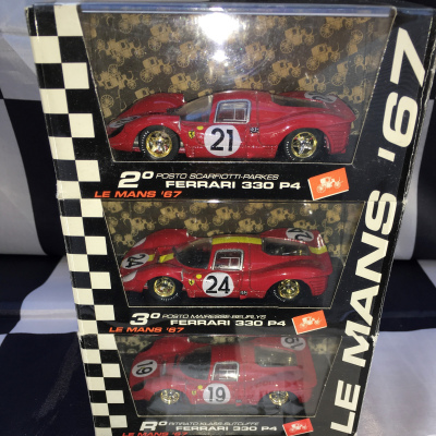 Ferrari 330 P4 3 model set 24H of Le Mans 1967