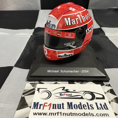 Michael Schumacher 1:5 Helmet Ferrari F2004 World Champion 2004