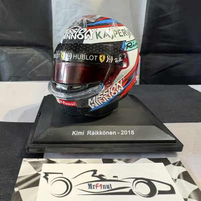 Kimi Raikkonen 1:5 Ferrari FSF71-H Helmet 2018