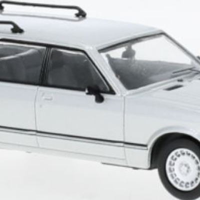 Ford Granada 1:43 MK II Turnier Ghia Silver 1982