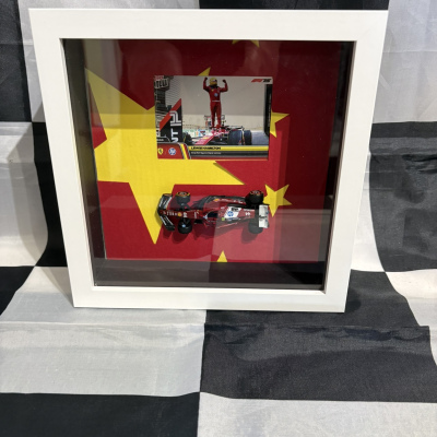 Lewis Hamilton 1:64 Ferrari SF25 Winner Chinese Sprint 2025 Presentation