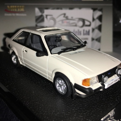 Ford Escort 1:43 MkIII XR3i Diamond White 1983