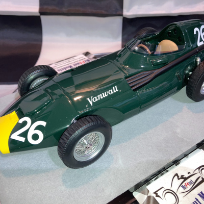 Stirling Moss Vanwall VW5 #26 Italian GP 1958